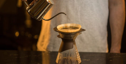 FLUIRE - CONJUNTO PARA PASSAR CAFÉ - PRETO